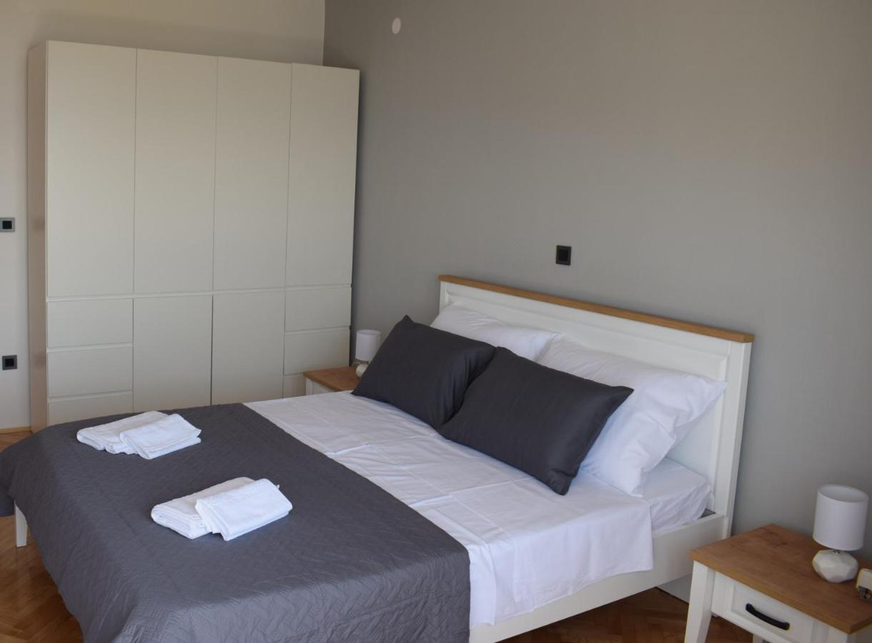 Apartman Oneum Omiš Exterior foto