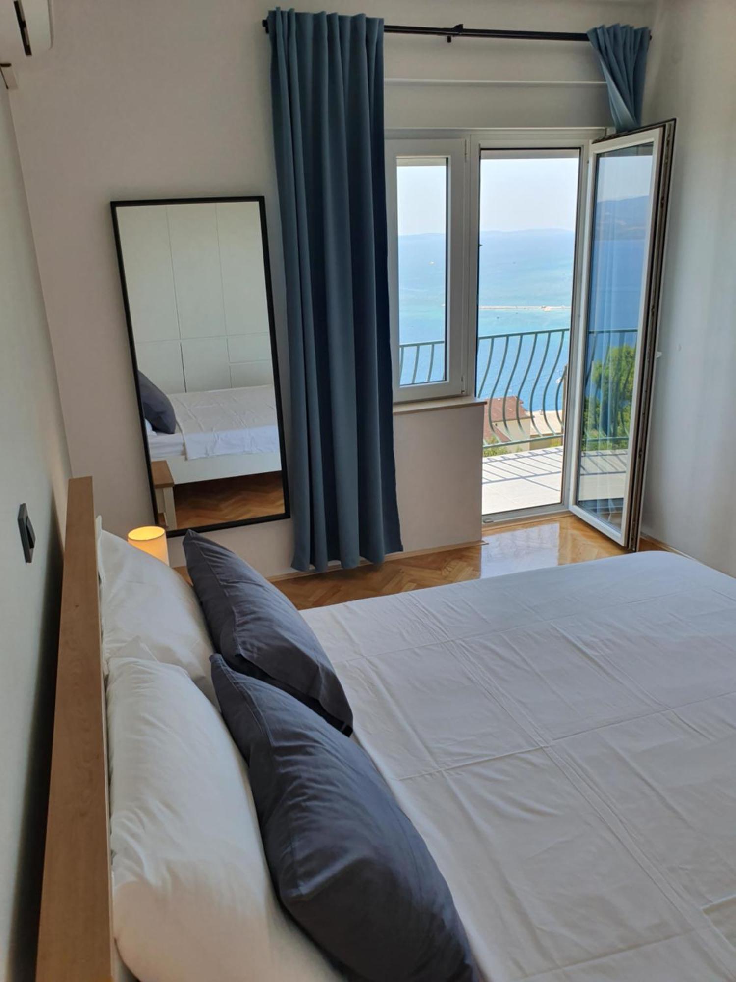 Apartman Oneum Omiš Exterior foto